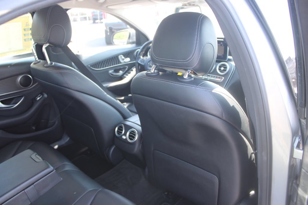 Used 2016 Mercedes-Benz C 300 Sedan image 30