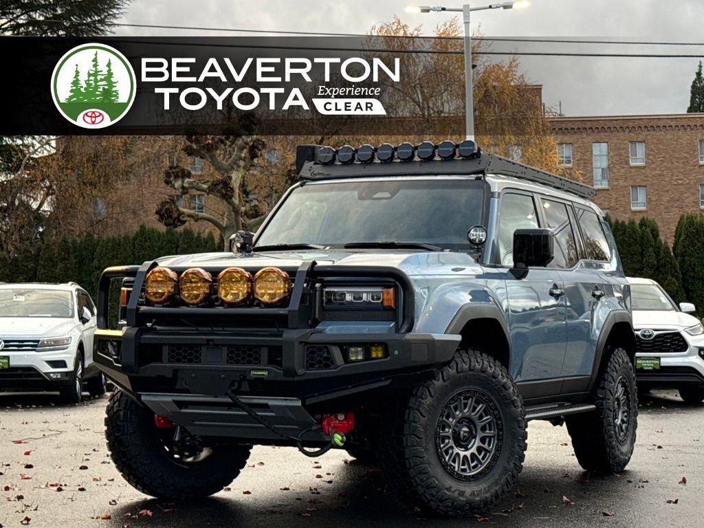 Used 2024 Toyota Land Cruiser image 1