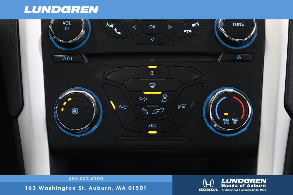 Used 2014 Ford Fusion SE w/ Equipment Group 201A FWD image 22