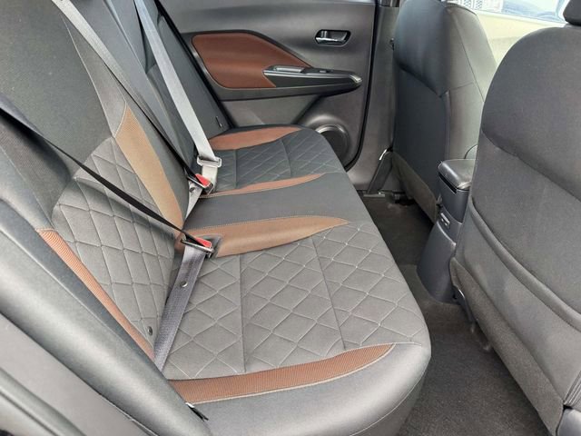 Used 2020 Nissan Kicks SR w/ Exterior Package image 8
