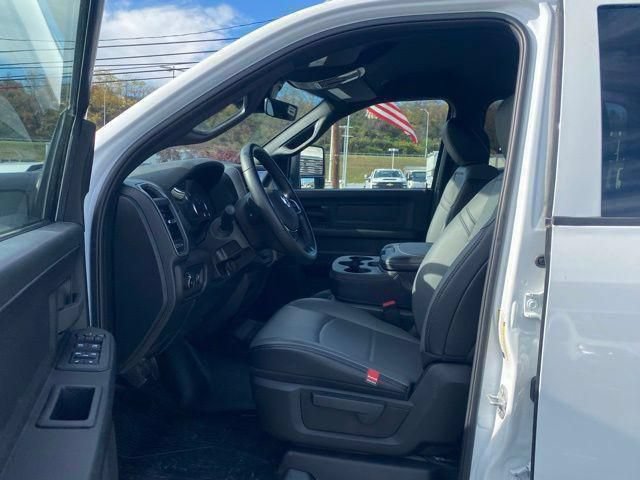 New 2026 RAM 5500 Tradesman w/ Chrome Appearance Group AWD/4WD image 14
