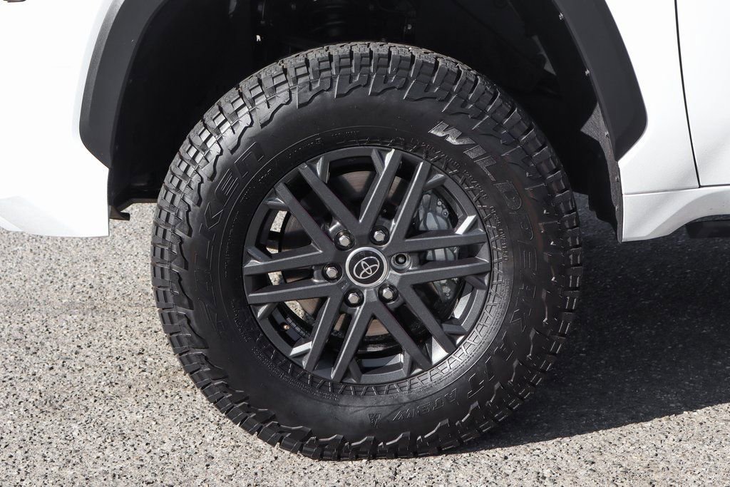 Used 2023 Toyota Tundra SR5 w/ SX Package image 40