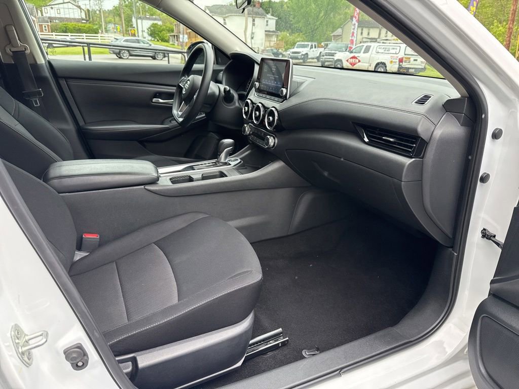 Used 2023 Nissan Sentra SV FWD image 24