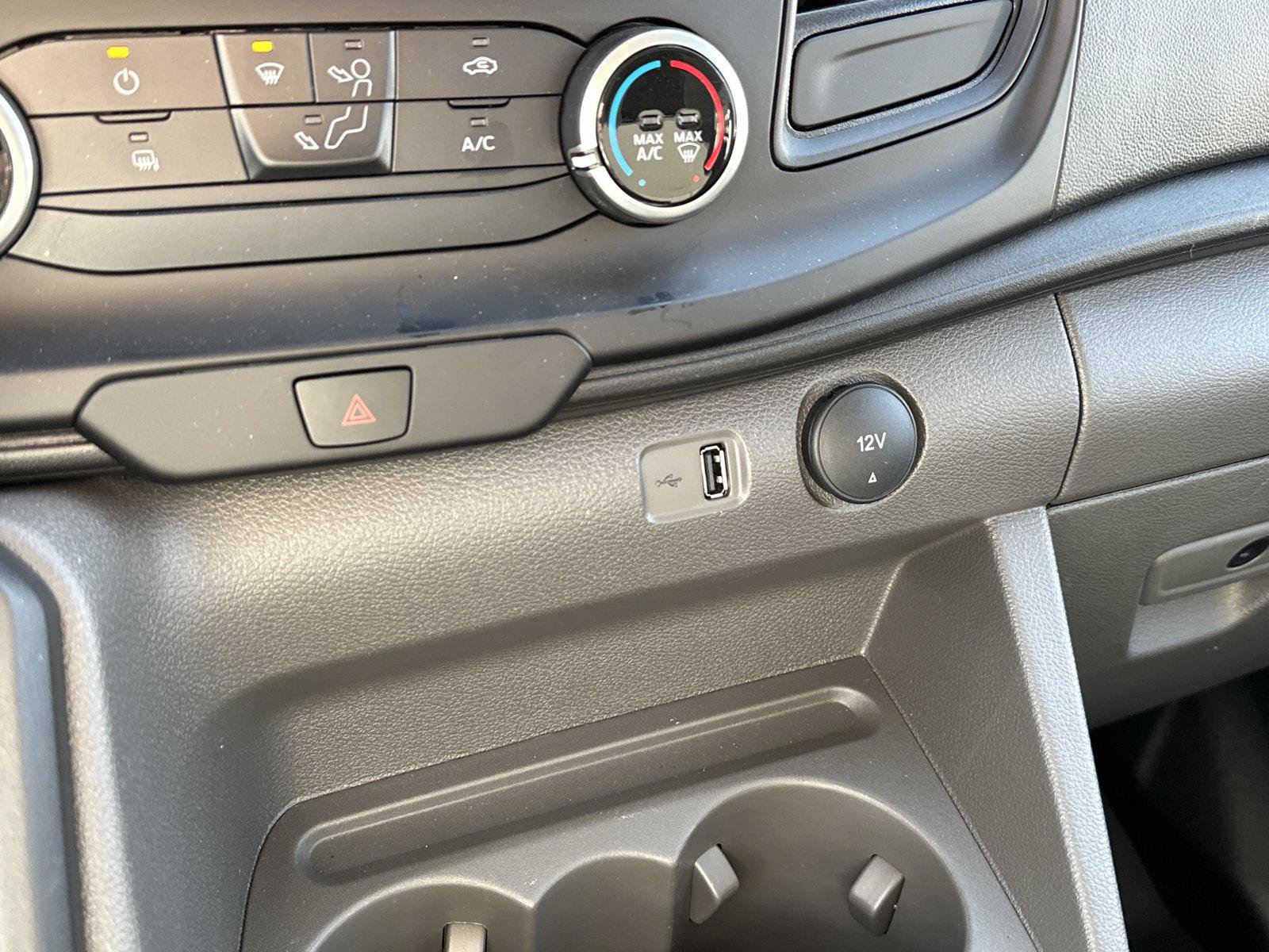New 2025 Ford Transit 350 w/ Interior Upgrade Package RWD image 38