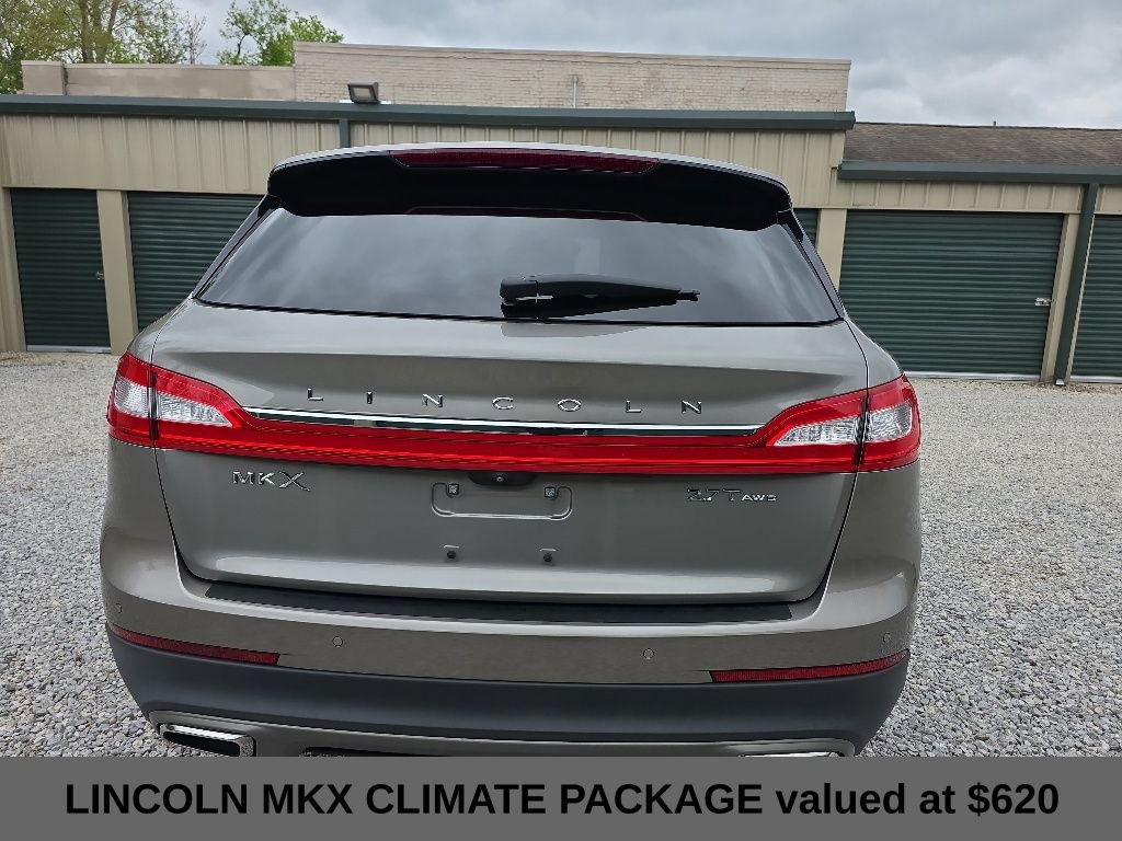 Used 2017 Lincoln MKX Reserve w/ Lincoln MKX Climate Package AWD/4WD image 4