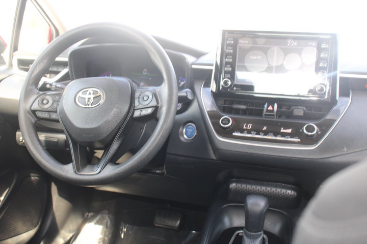 Used 2021 Toyota Corolla LE FWD image 21