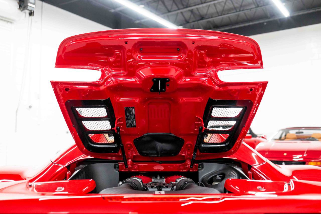 Used 2013 Ferrari 458 Spider RWD image 88