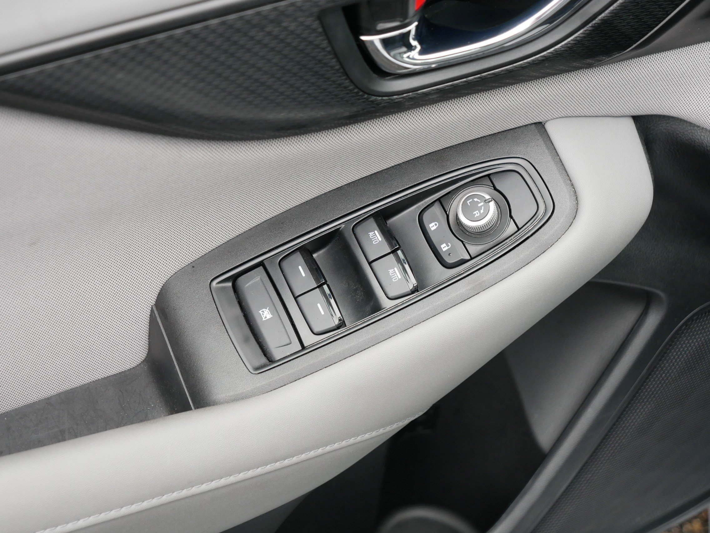 Certified 2025 Subaru Legacy Premium AWD/4WD image 19