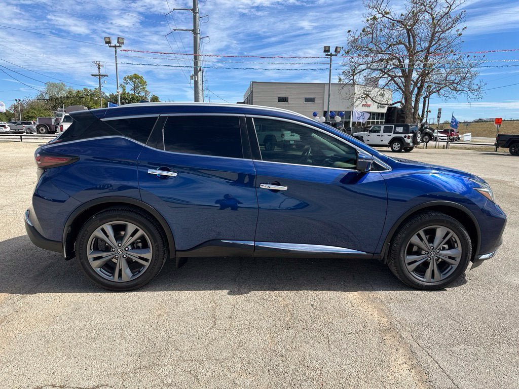 Used 2021 Nissan Murano Platinum w/ Cargo Package FWD image 4