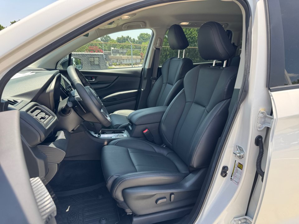 Used 2026 Subaru Ascent Premium AWD/4WD image 34