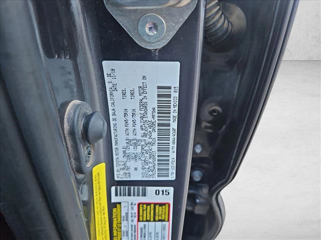 Used 2019 Toyota Tacoma SR image 24