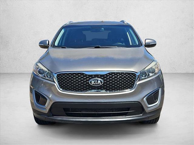 Used 2018 Kia Sorento FWD image 2