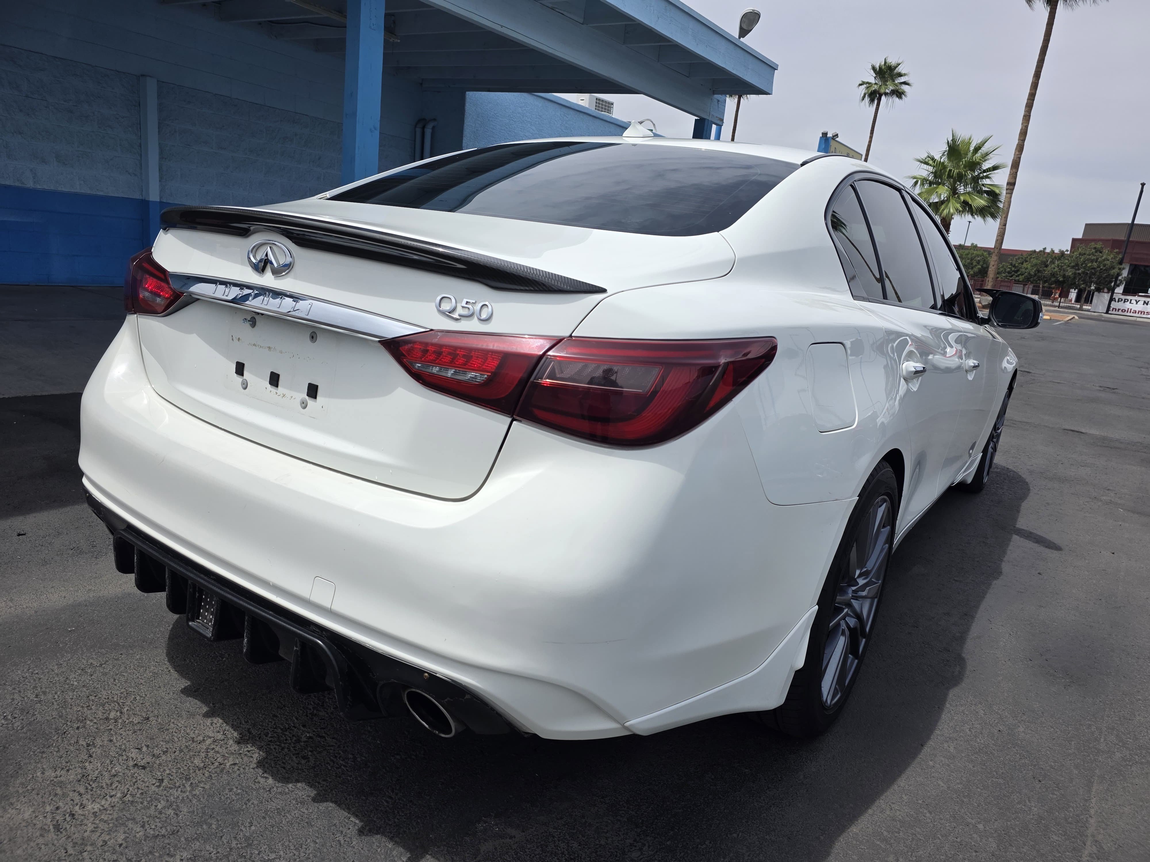 Used 2018 INFINITI Q50 Luxe RWD image 3