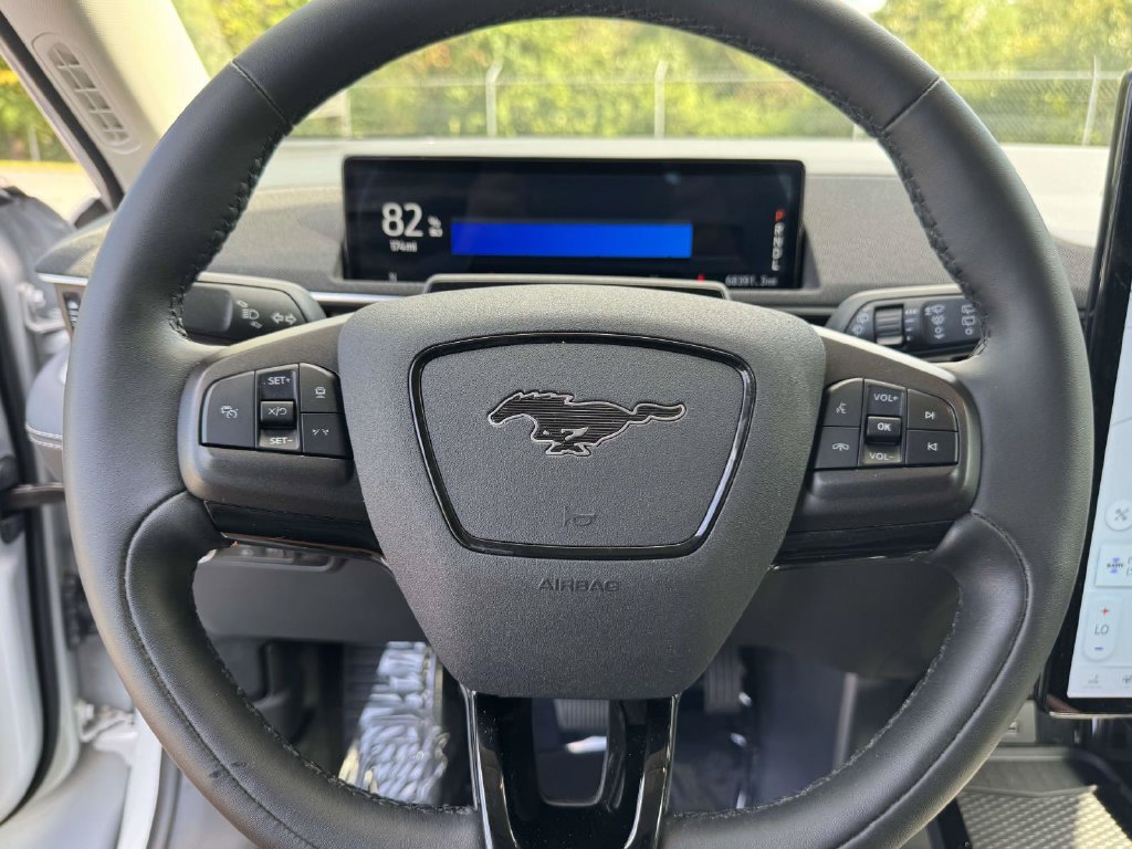 Used 2023 Ford Mustang Mach-E Select w/ Comfort Package Lite RWD image 17