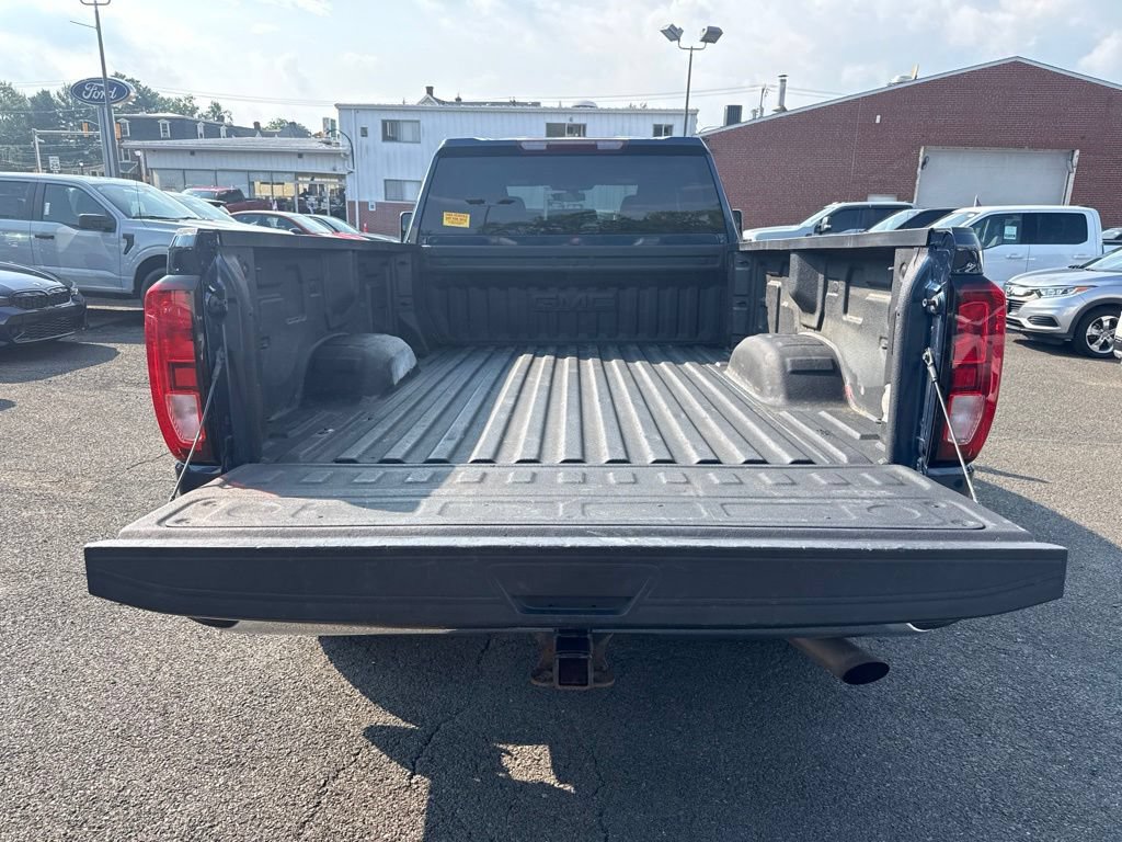 Used 2022 GMC Sierra 2500 Pro w/ Fleet Convenience Package AWD/4WD image 11
