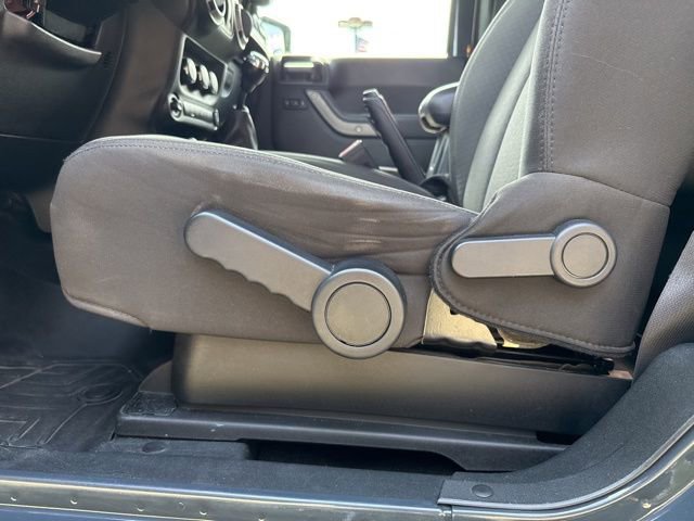 Used 2017 Jeep Wrangler Sport w/ Quick Order Package 23S image 9