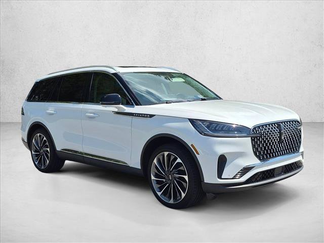 New 2026 Lincoln Aviator Reserve RWD image 7