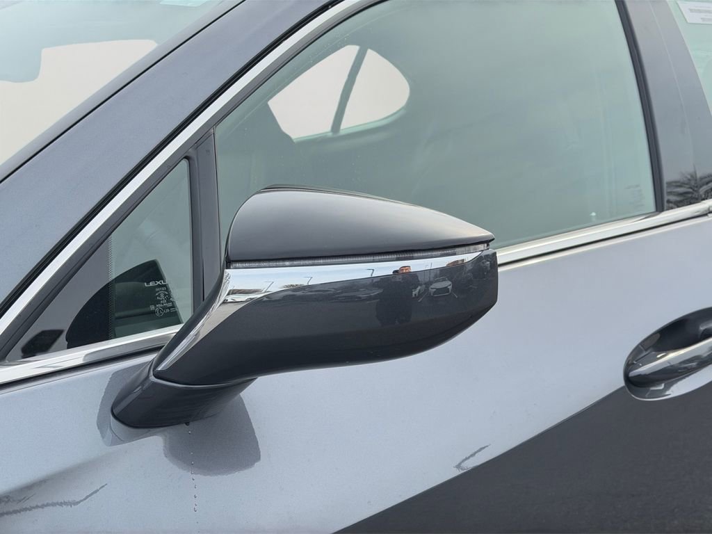 New 2026 Lexus UX 300h AWD image 24