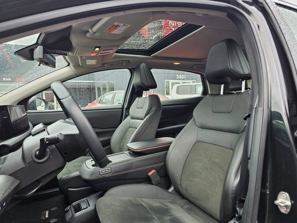 Certified 2023 Nissan Ariya FWD image 18