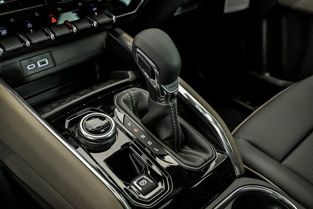 New 2026 GMC Canyon Denali image 18