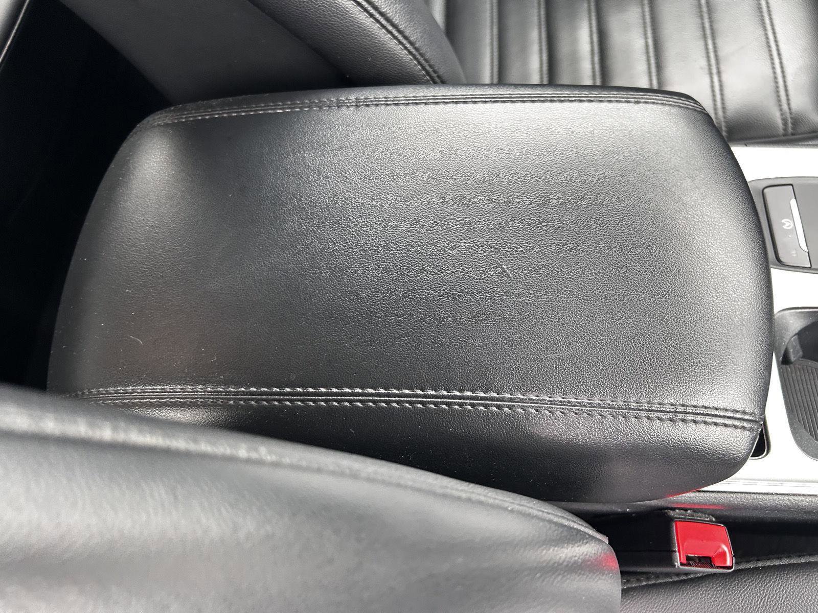 Used 2024 Ford Edge SEL image 26