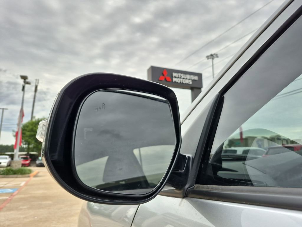 Used 2025 Mitsubishi Outlander Sport SE image 10