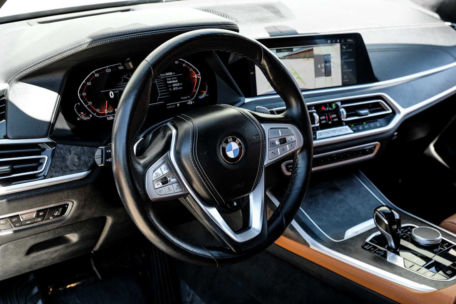 Used 2022 BMW X7 xDrive40i w/ Premium Package image 19