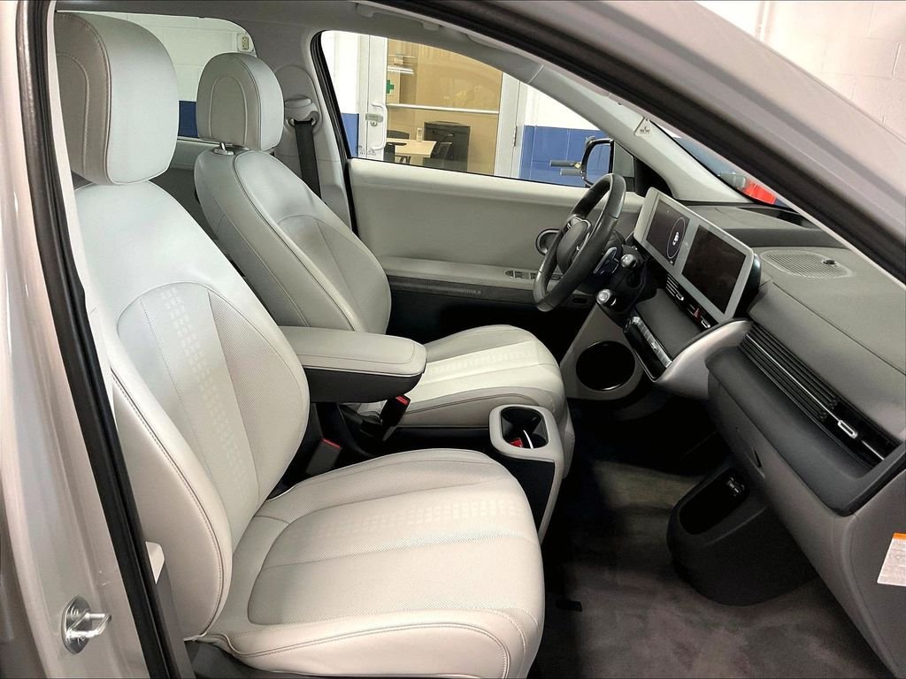 Used 2023 Hyundai Ioniq 5 Limited AWD/4WD image 11