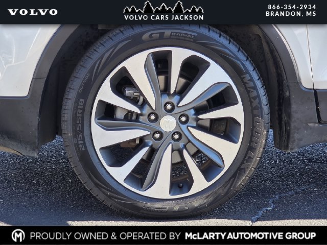 Used 2022 Buick Encore Preferred AWD/4WD image 28