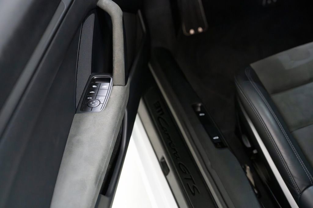 Used 2023 Porsche 911 Carrera GTS image 13