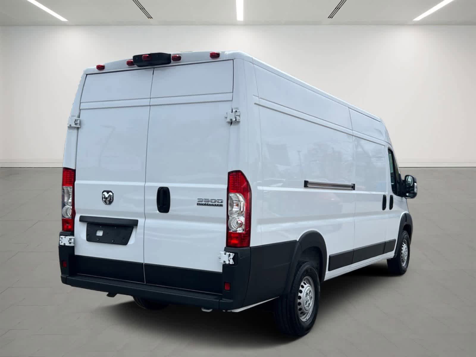 Used 2024 RAM ProMaster 3500 w/ Power Group FWD image 6