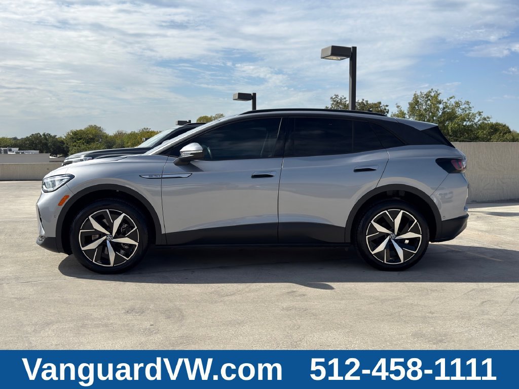 Used 2023 Volkswagen ID.4 Pro S AWD/4WD image 4
