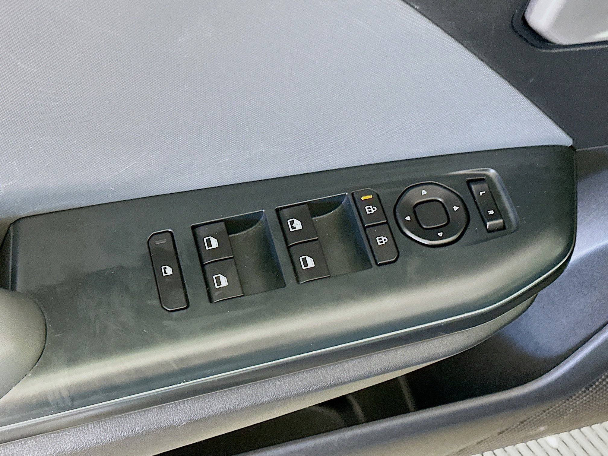 Used 2025 Kia K4 LXS image 15