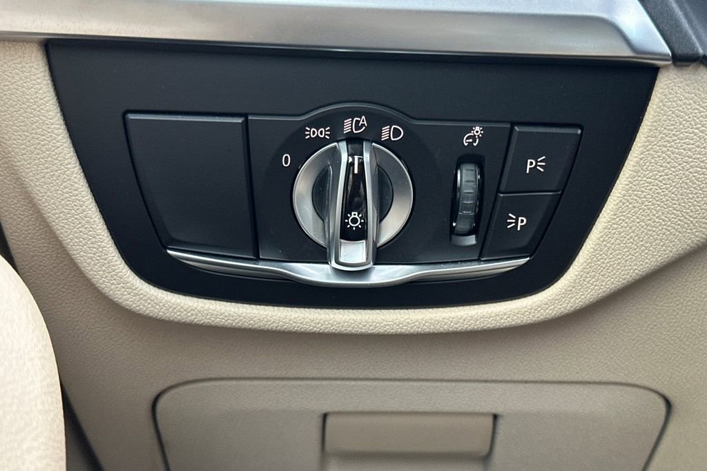 Used 2022 BMW X3 sDrive30i w/ Convenience Package image 31