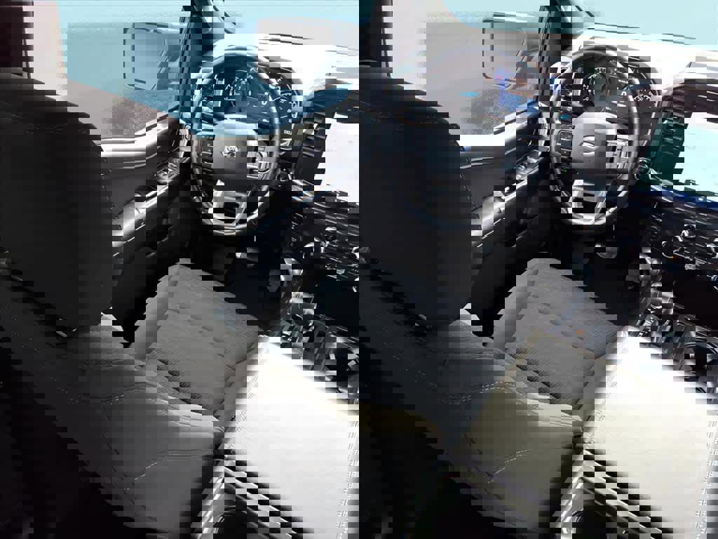 Certified 2022 Ford F150 XLT w/ Equipment Group 302A High image 9