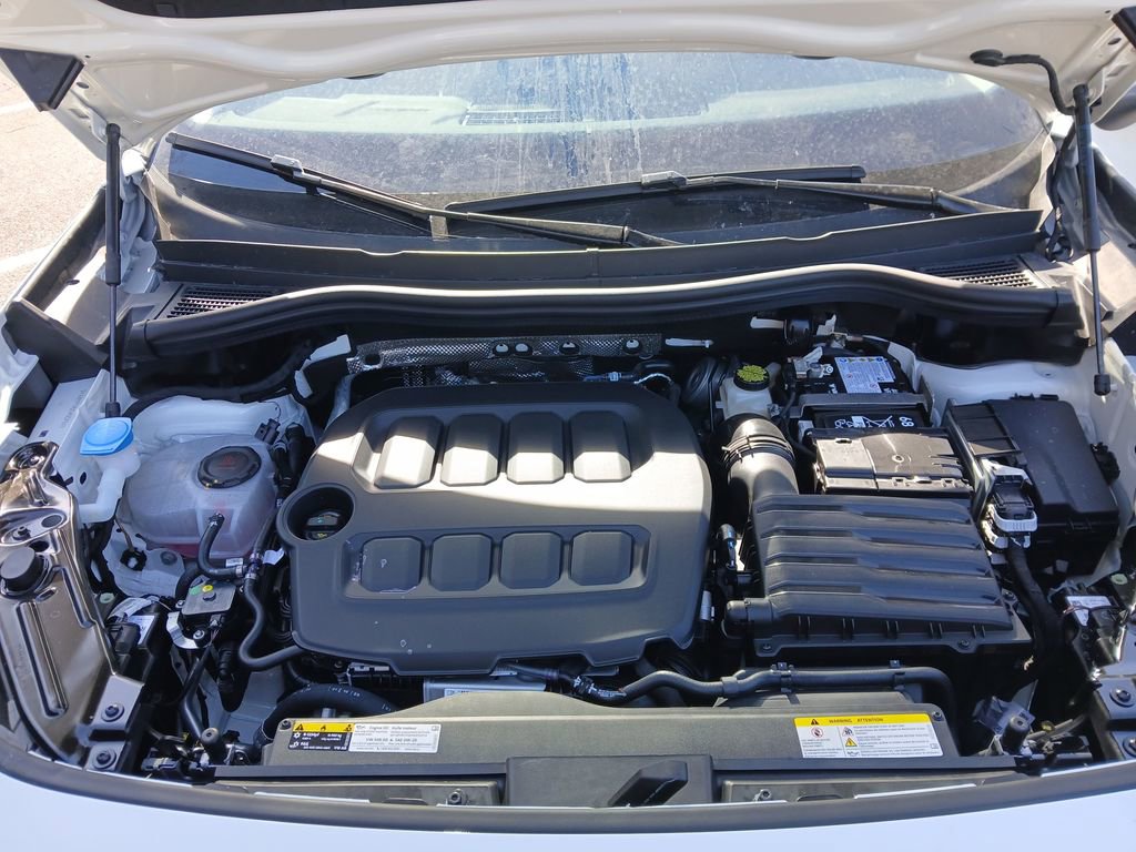 New 2026 Volkswagen Tiguan SE image 21