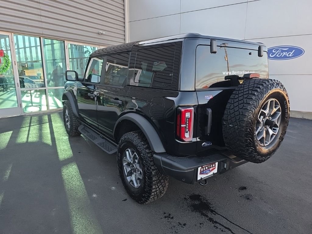 New 2025 Ford Bronco Badlands image 8