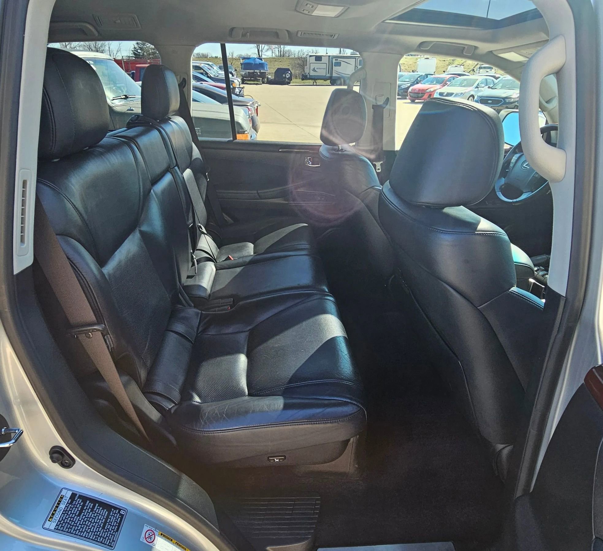 Used 2014 Lexus LX 570 4WD image 21