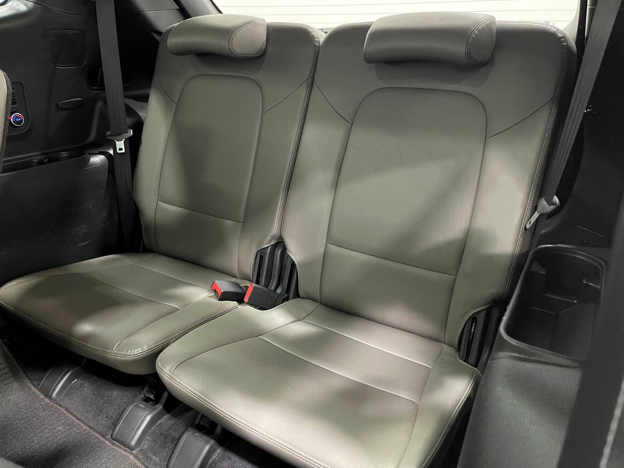Used 2019 Hyundai Santa Fe XL AWD/4WD image 31