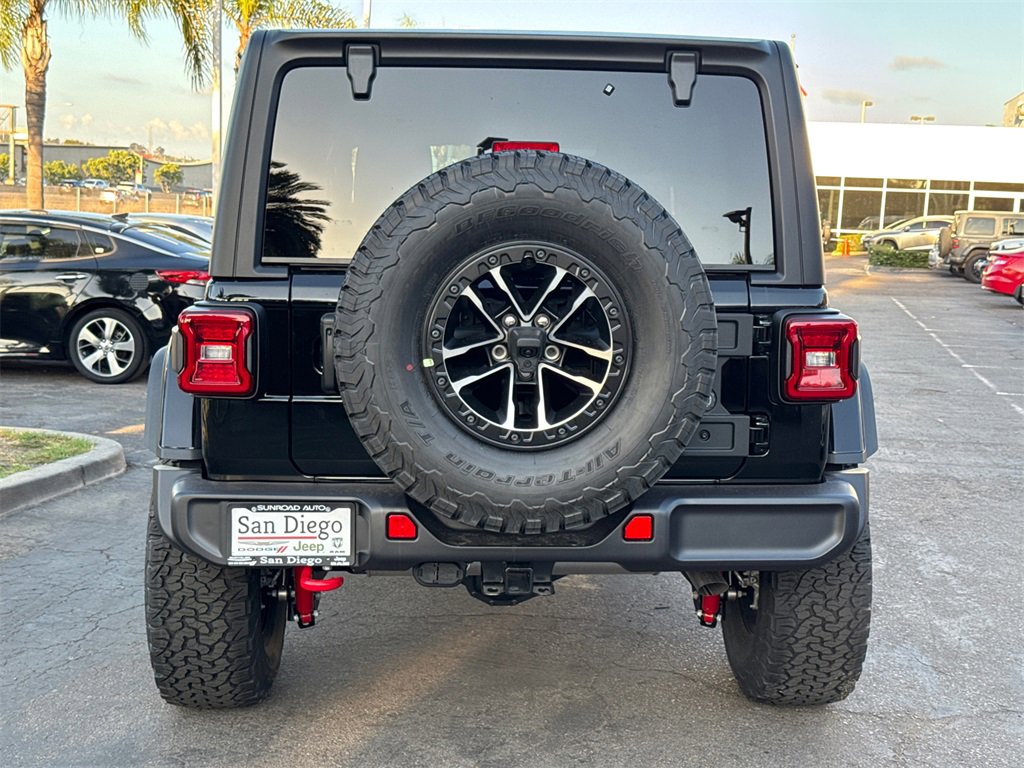 New 2025 Jeep Wrangler Unlimited Rubicon w/ XTREMEE 35" Tire Package image 13