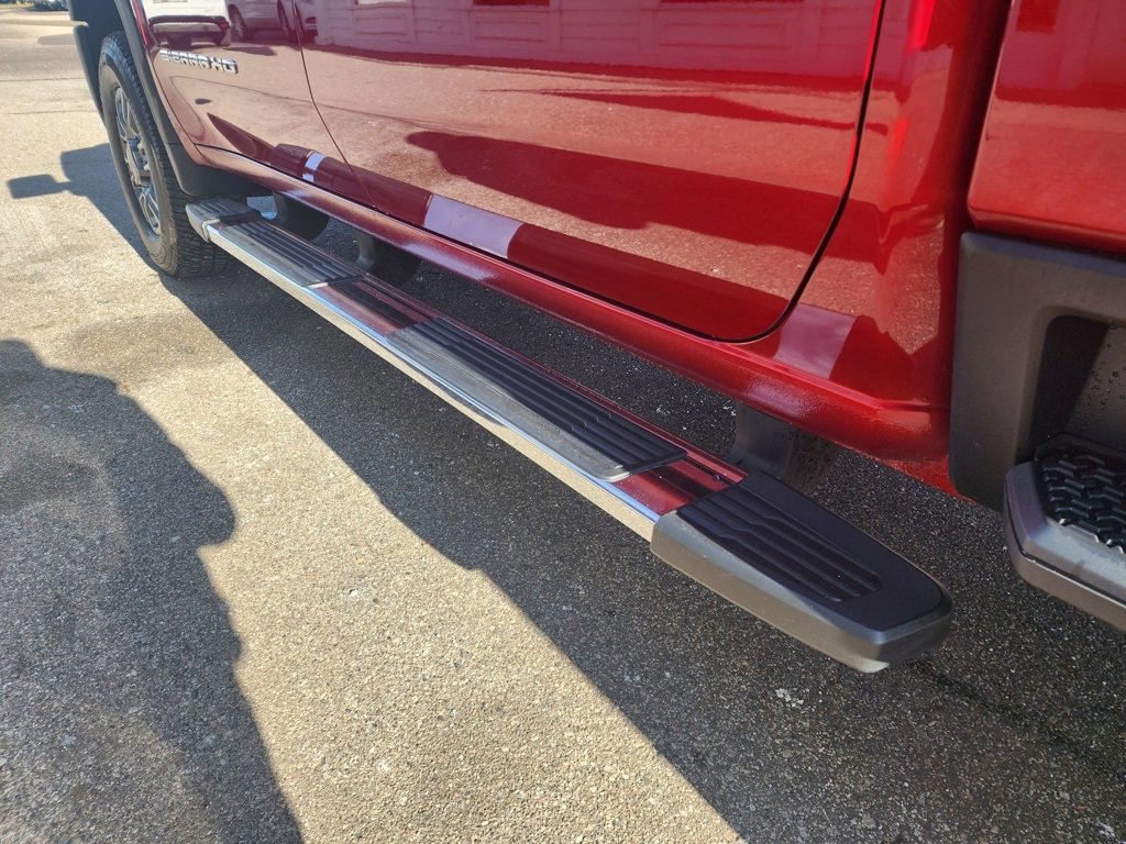 Used 2025 GMC Sierra 2500 SLT image 10