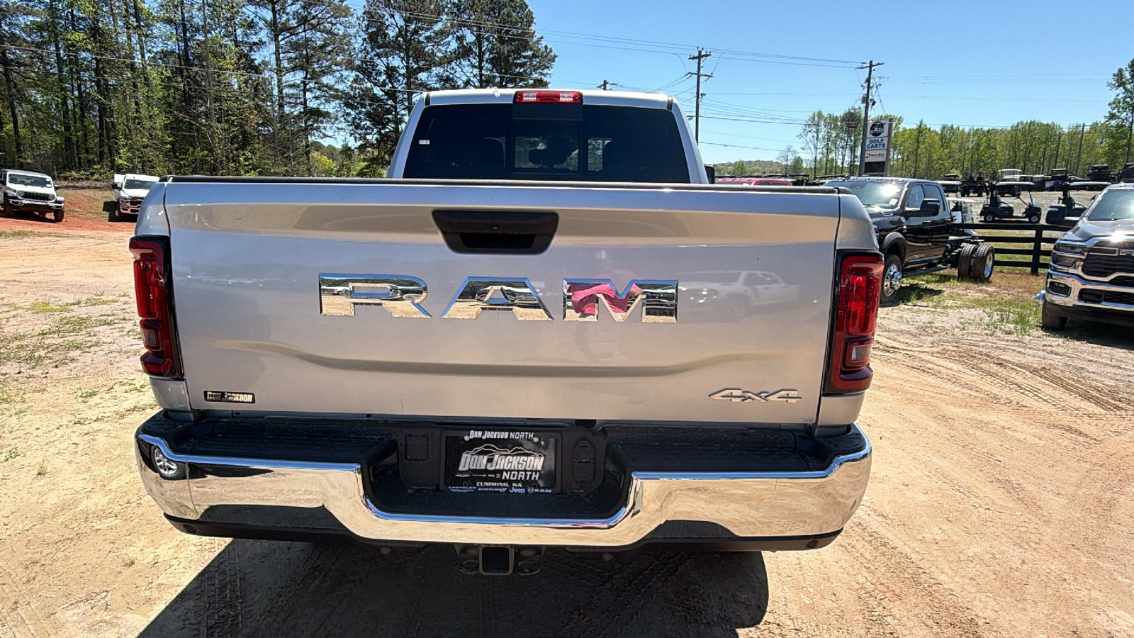 New 2026 RAM 2500 Tradesman AWD/4WD image 9