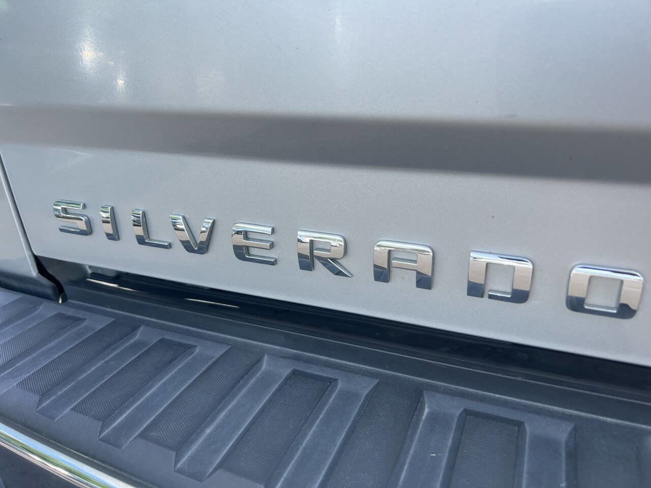 Used 2017 Chevrolet Silverado 1500 LT w/ All Star Edition image 27