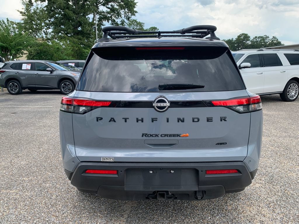 Used 2023 Nissan Pathfinder Rock Creek AWD/4WD image 5