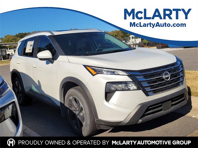 Used 2025 Nissan Rogue SV w/ SV Premium Package