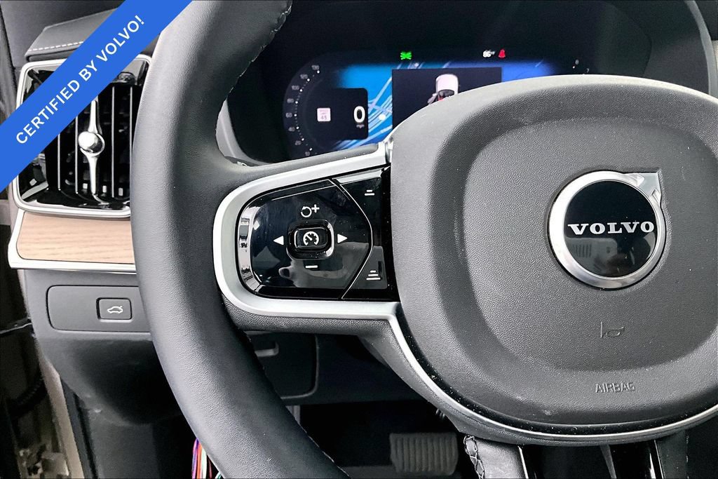 Used 2026 Volvo XC90 B5 Plus AWD/4WD image 23