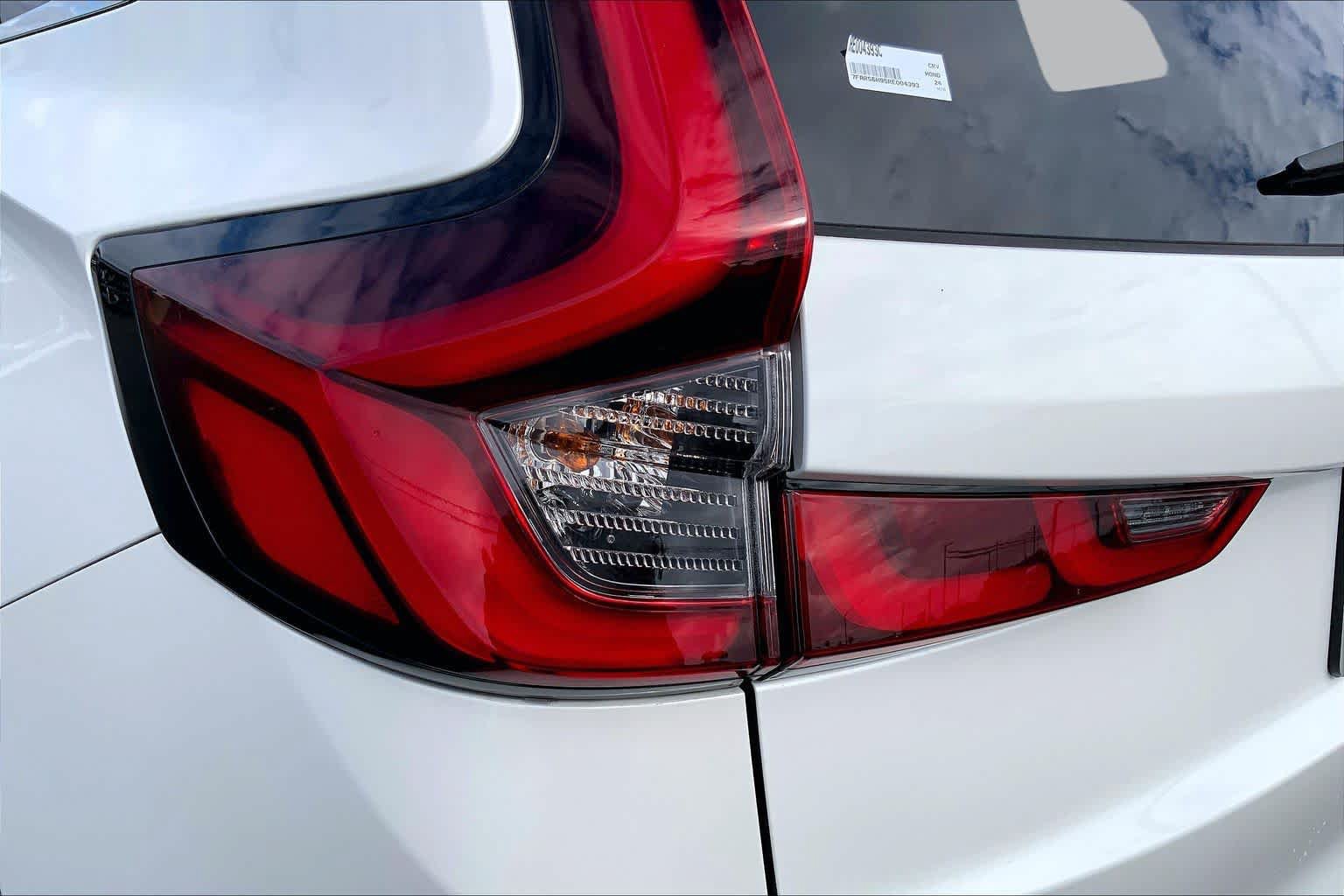 Used 2024 Honda CR-V Sport Touring image 28