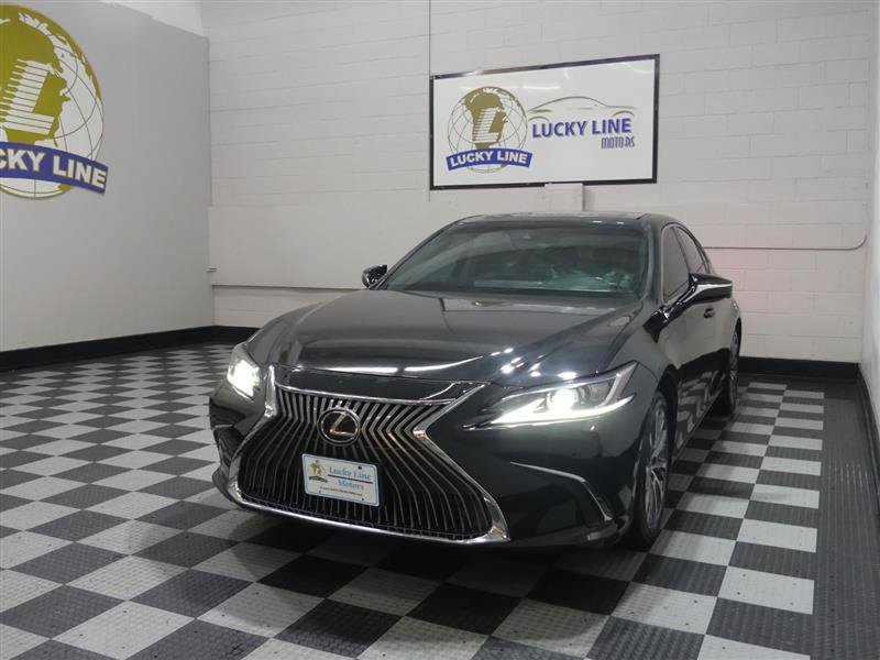 Used 2019 Lexus ES 350 w/ Premium Package FWD image 4