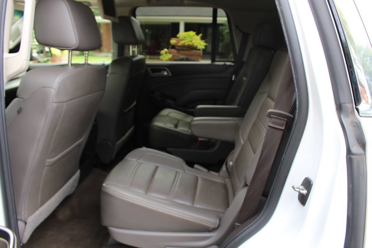 Used 2017 GMC Yukon Denali w/ Open Road Package AWD/4WD image 10