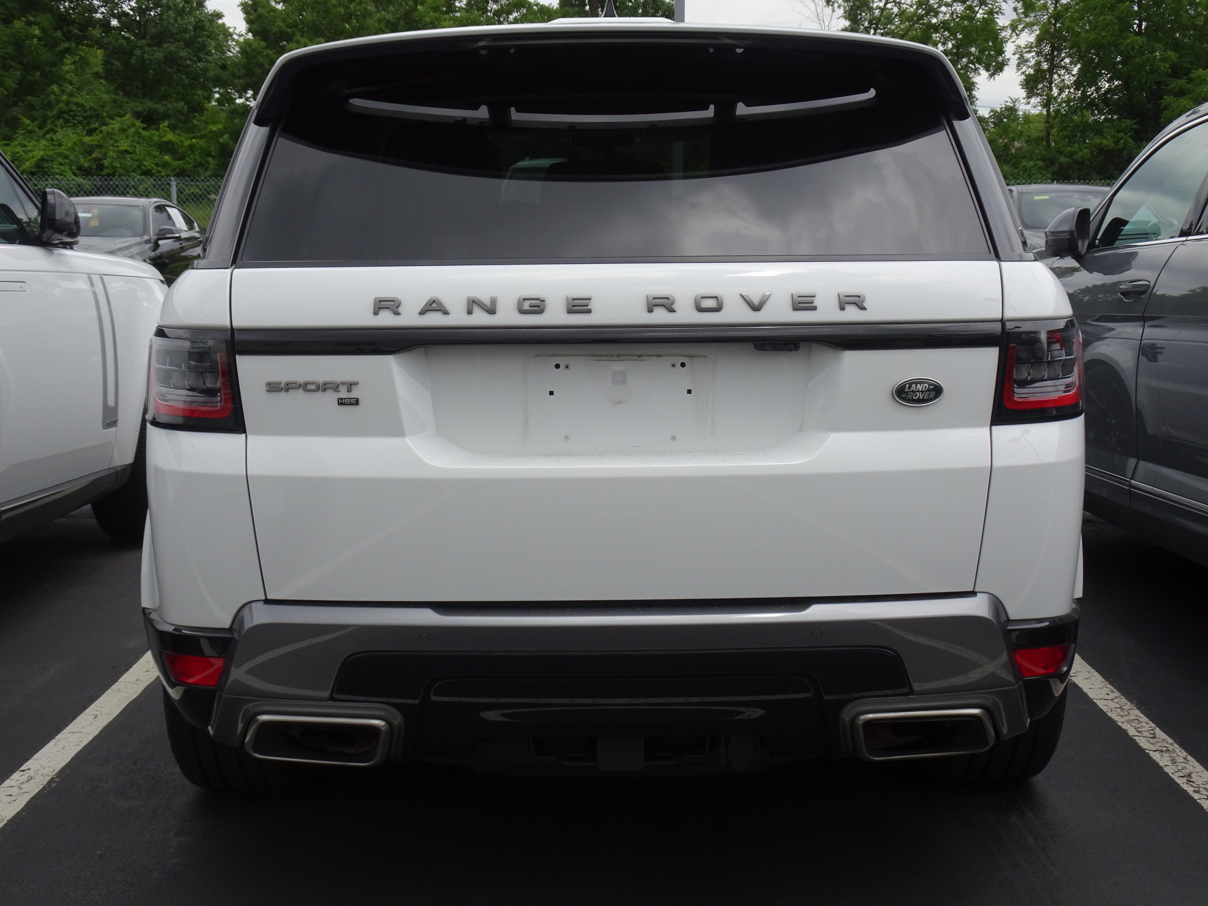 Certified 2022 Land Rover Range Rover Sport HSE Silver Edition AWD/4WD image 6